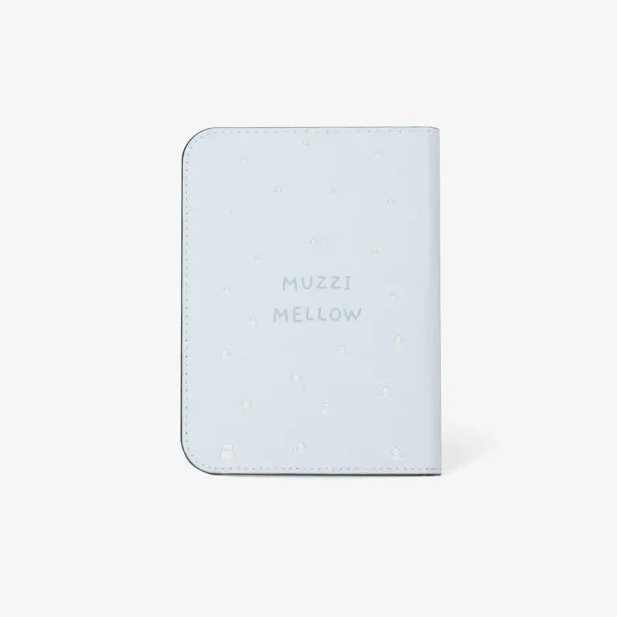 Yun Hee Que - Snowflake Passport Case - Marpple Shop - Passport Case - Harumio