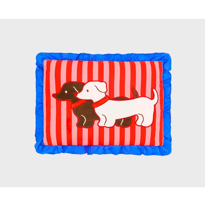 Wiggle Wiggle - Frilled Cushion Blanket (Lucky Puppy Square)