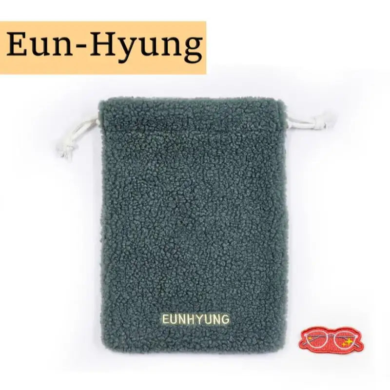 Inso’s Law - Embroidery Brooch & Pouch Set Vol.2 - D&C WEBTOON Biz - Accessories, Pouch - Harumio