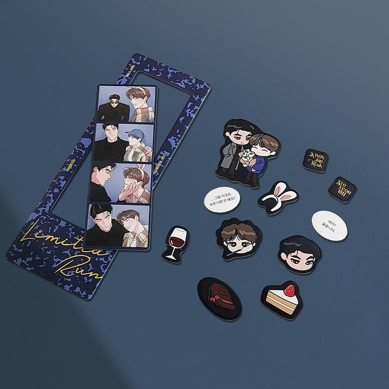 Limited Run - 4 Cuts & Magnets Set - Lezhin - Collectible - Harumio