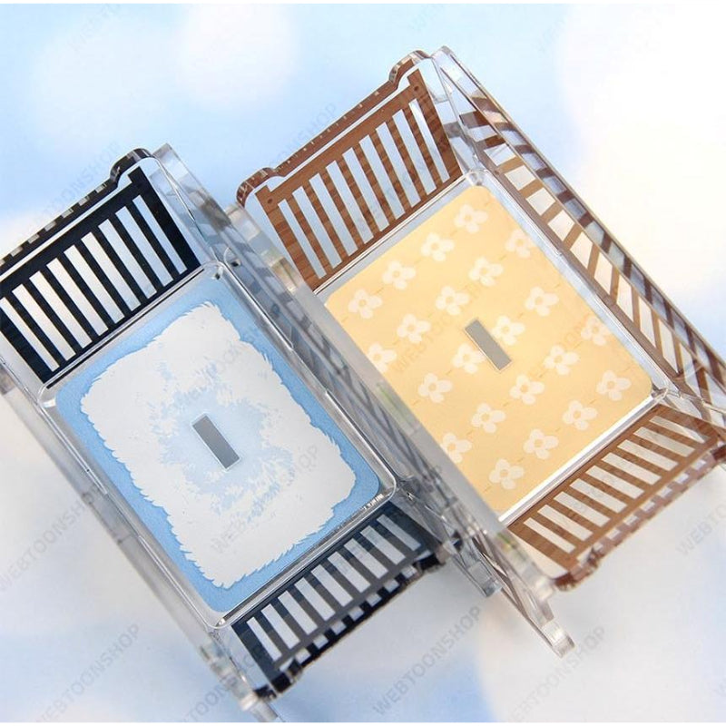 The Northern Duke Needs a Warm Hug - Rocking Crib Acrylic Stand + Charm Set