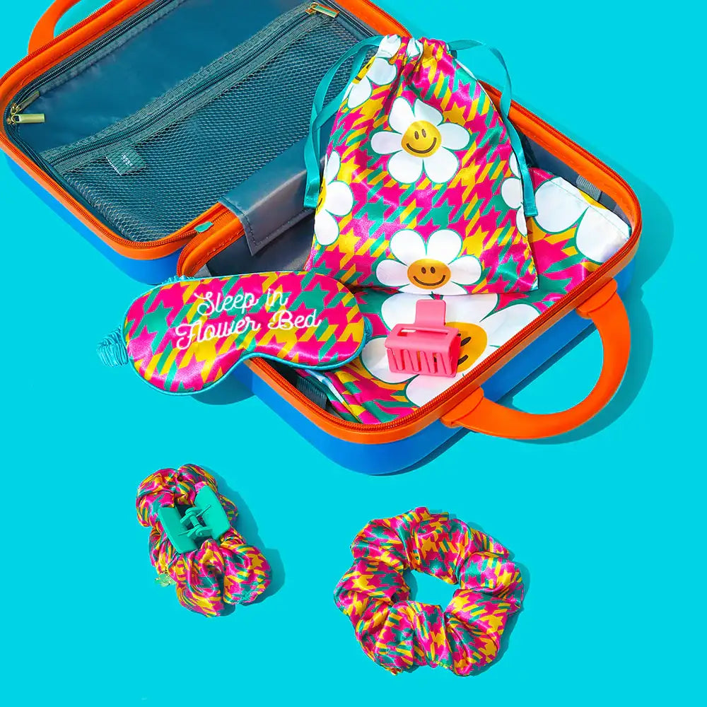 Wiggle Wiggle - Hound Tooth Check Sleep Travel Set - Wiggle Wiggle - Travel Kit - Harumio