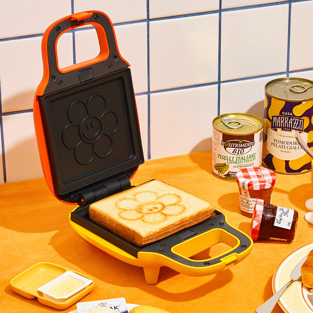 JENNIFEROOM X Wiggle Wiggle - Waffle Maker