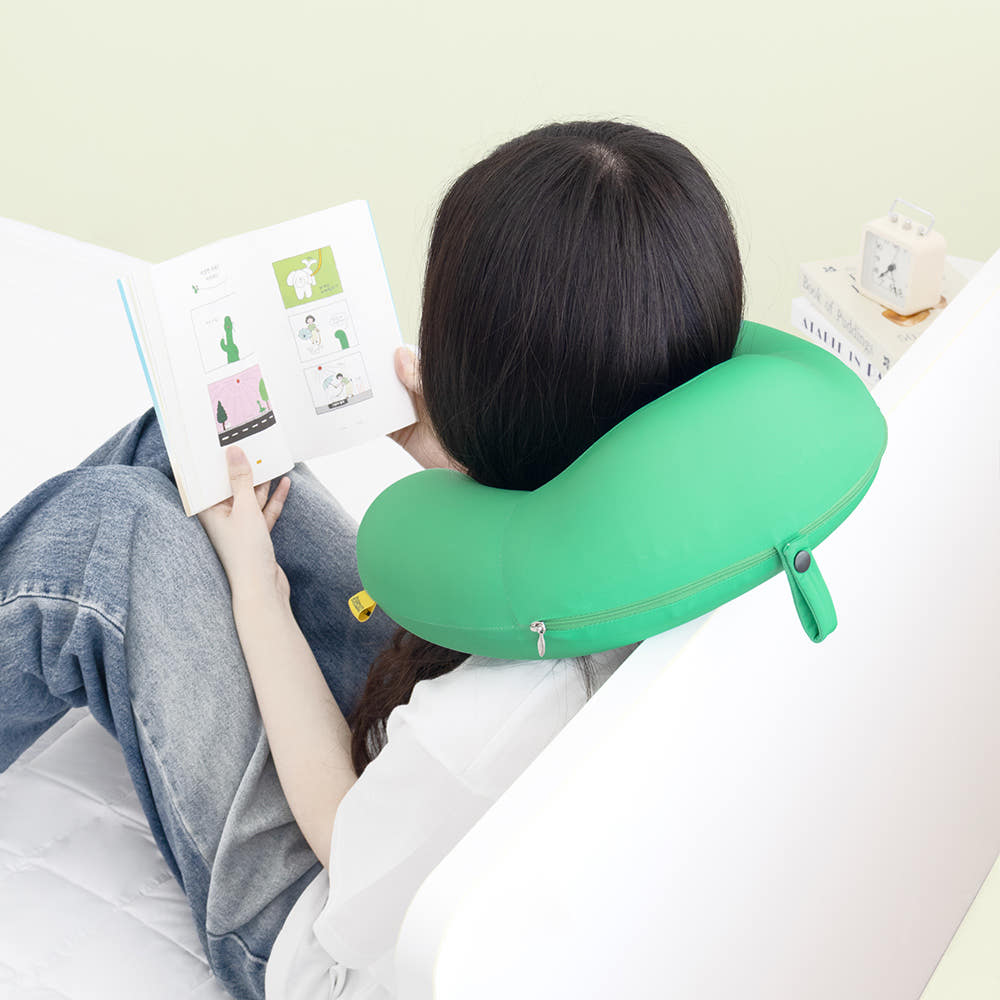 Line Friends: Joguman - Memory Foam Neck Pillow