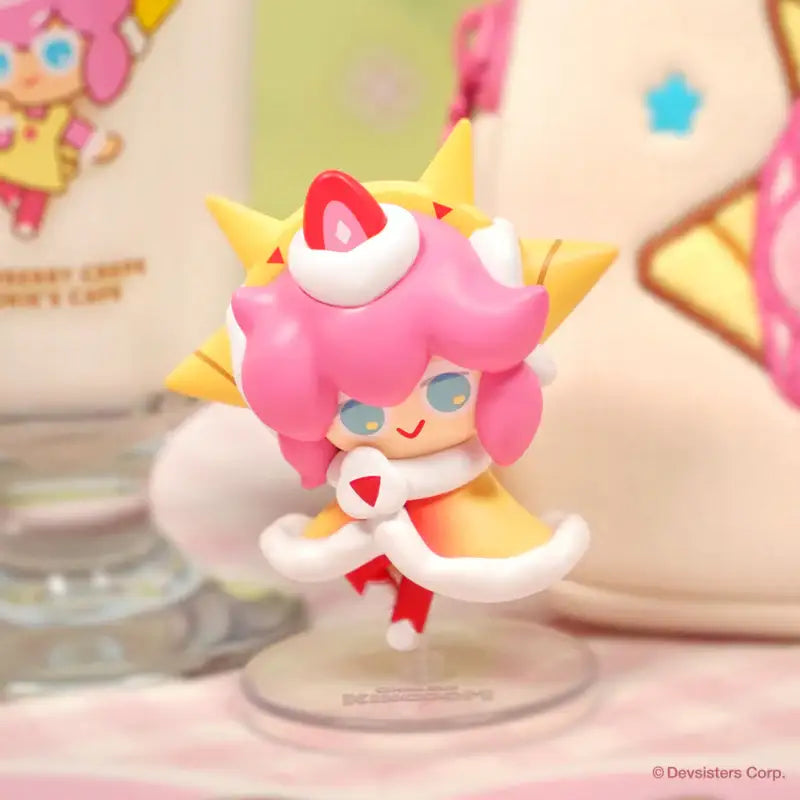 Cookie Run - Crepe Crash Strawberry Crepe Flavor Cookie Figure - Cookie Run - Figure - Harumio