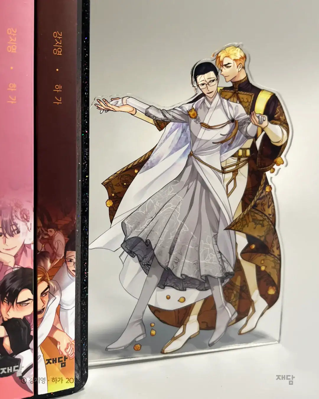 King's Maker: Triple Crown - Acrylic Bookend - Jaedam - Acrylic Stand - Harumio