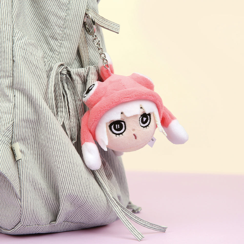 My Bias Gets on the Last Train - Face Shaped Keyring