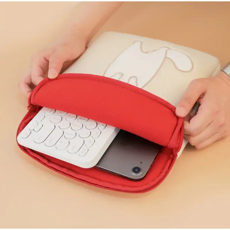Return of the Blossoming Blade - Baek Ah iPad Pouch - Webtoon Friends - iPad Pouches - Harumio