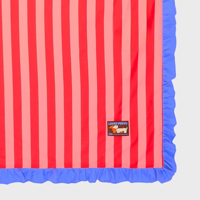Wiggle Wiggle - Cooling Comforter & Pillowcase Set (Lucky Puppy Red)