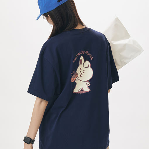 BT21 - COOKY Hotdog Master Basic Short Sleeve T-Shirt