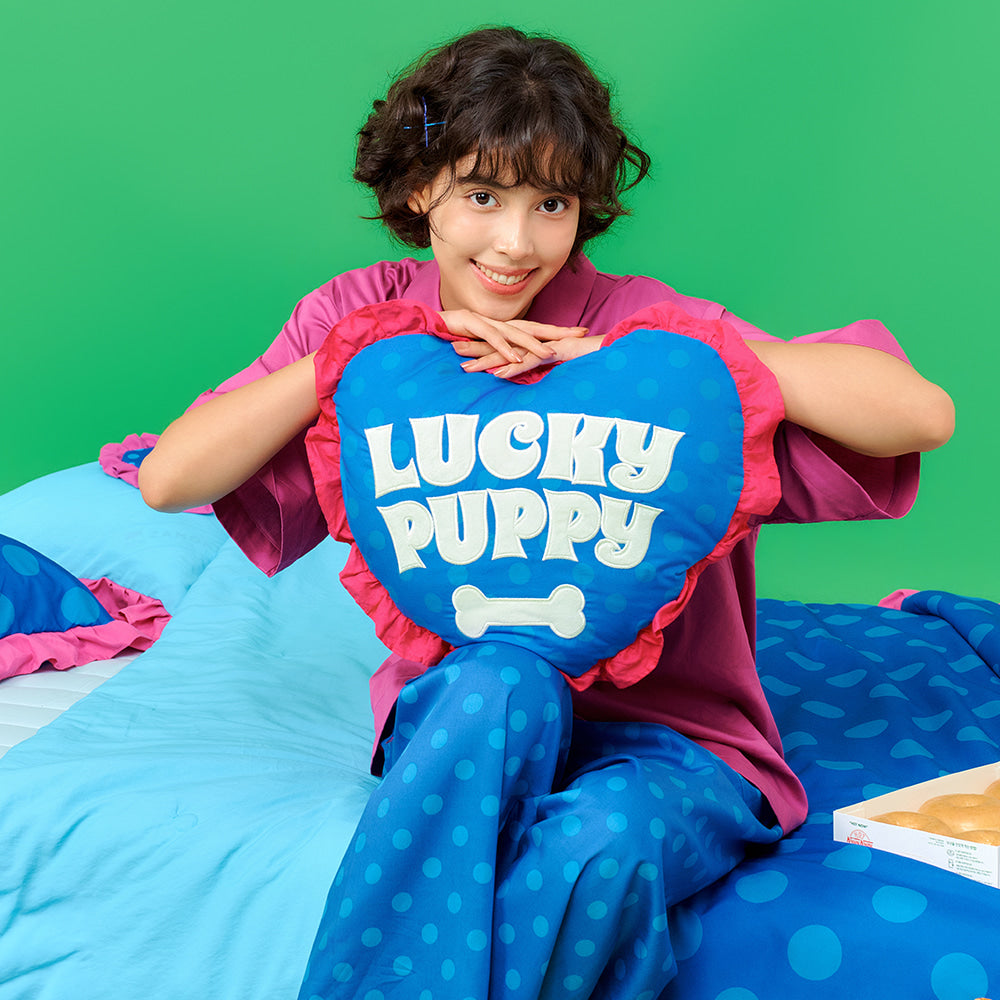 Wiggle Wiggle - Cooling Quilted Blanket (Lucky Puppy Blue)