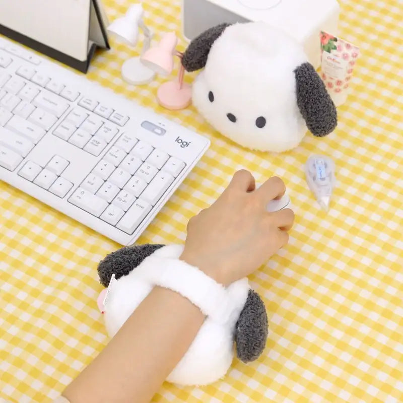 NARA HOME DECO X Sanrio - Wrist Cushion Charming - NARA HOME DECO - Wrist Cushions - Harumio