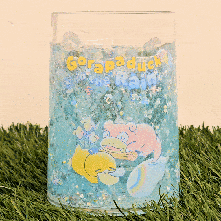 Pokémon - Psyduck in the Rain Psyduck Toothbrush Cup