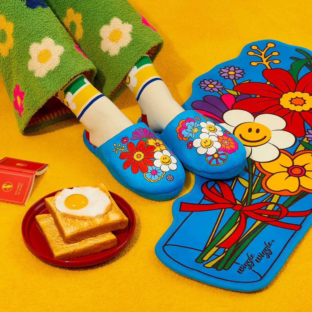 Wiggle Wiggle - Blooming Home Slippers - Wiggle Wiggle - Slippers - Harumio