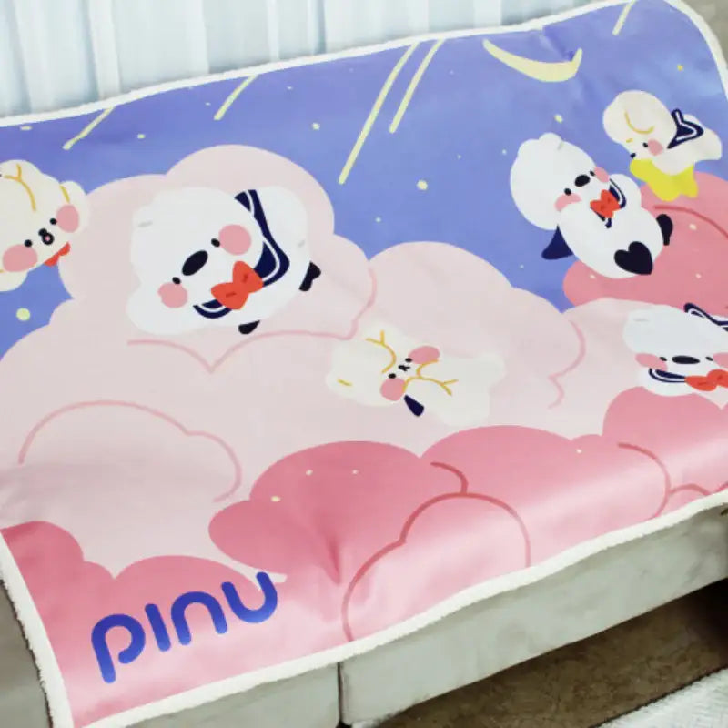 Pinu - Large Knee Blanket - Soone Content - Blankets - Harumio