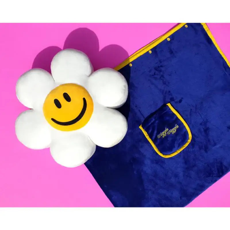 Wiggle Wiggle - Cushion Blanket 2 - Wiggle Wiggle - Home & Living, Accessories - Harumio