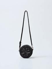 Designed as part of the exclusive aespa x Coller collaboration, this compact keyring bag combines functionality with collectible appeal.
