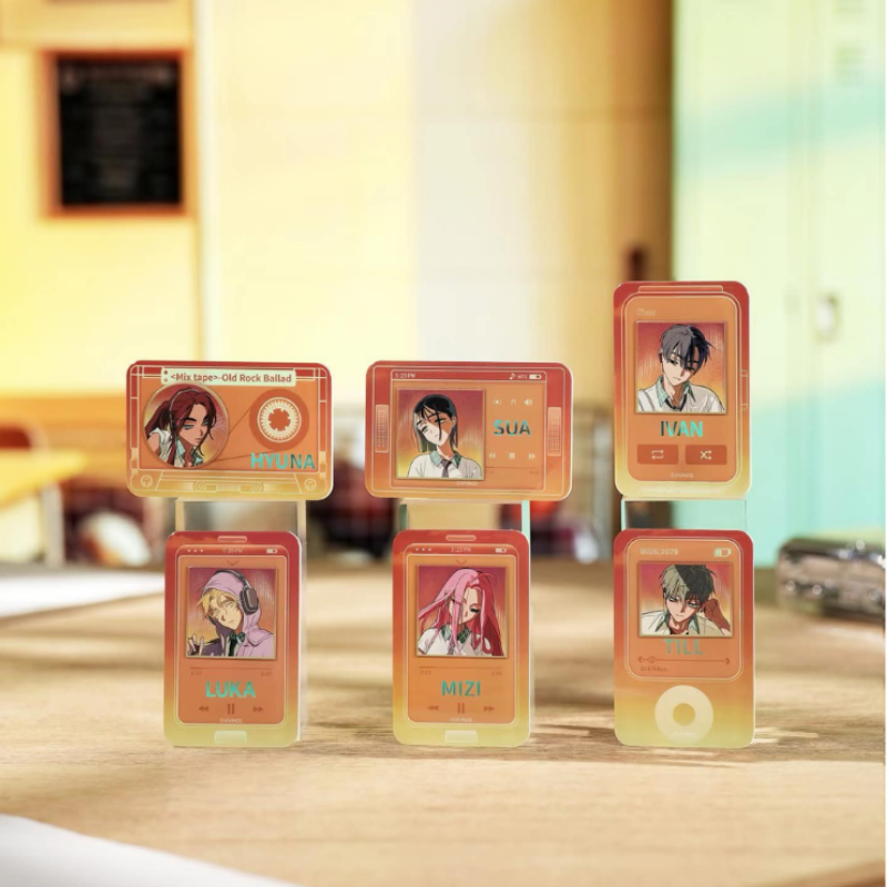 Add a themed collectible to your Alien Stage collection with the Alien Stage: Zombie Stage Fading Youth - Magnetic Player Charms.