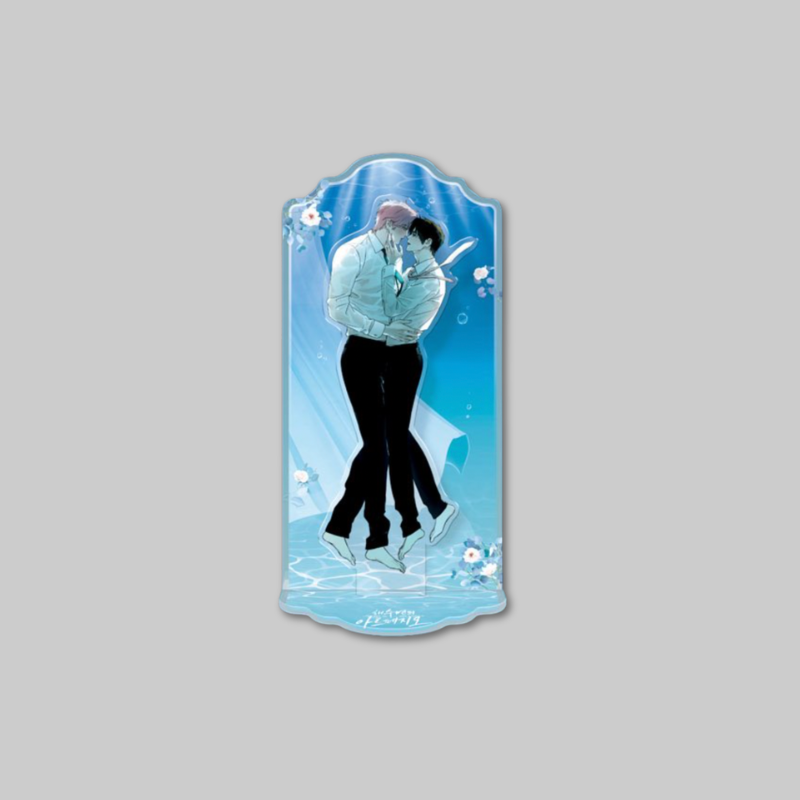 Celebrate one of the most memorable moments from Arpeggio On Sea Surface with the official Fantazit Wedding Acrylic Stand.