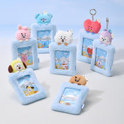 Inspired by the BT21: Busan collection, this collectible accessory combines a soft doll keyring with a convenient photo card holder, allowing you to display a compatible photocard while decorating your keys, backpack, handbag, or pouch.