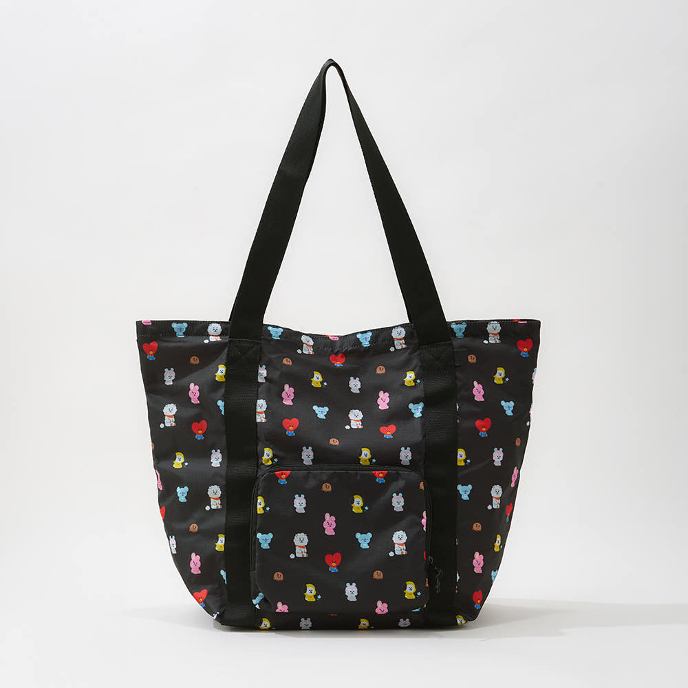 Make every trip more convenient with the BT21: Travel – Folding Bag.
