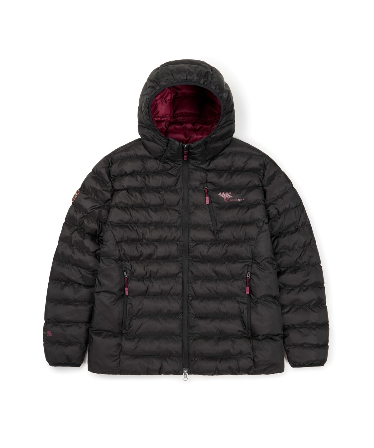 Created as part of the Blue Archive x Discus Athletic collaboration, this lightweight padded jacket combines casual athletic styling with design details inspired by Heungsinso 68.
