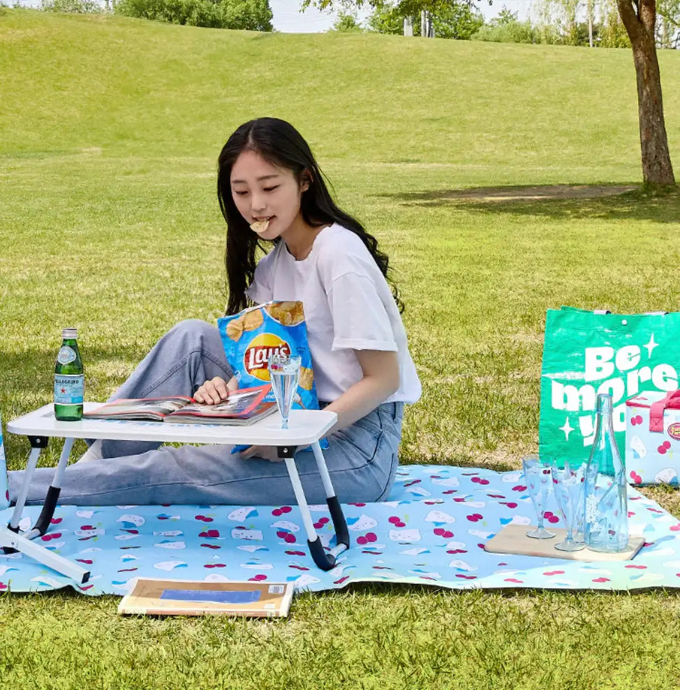 Butter - PikPik Mat - Modern House - Picnic Mat - Harumio