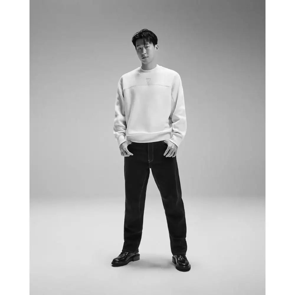 Son Heung-min x Calvin Klein - Men's Relaxed Terry Crew Neck Sweatshirt - Son Heung-min x Calvin Klein - Clothing - Harumio