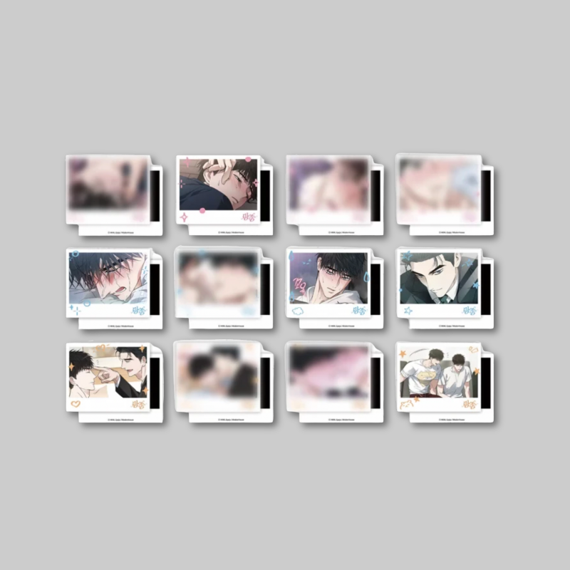 Add a memorable collaboration collectible to your collection with the Dead Seed x Genki Collection Cafe - Polaroid (Random).