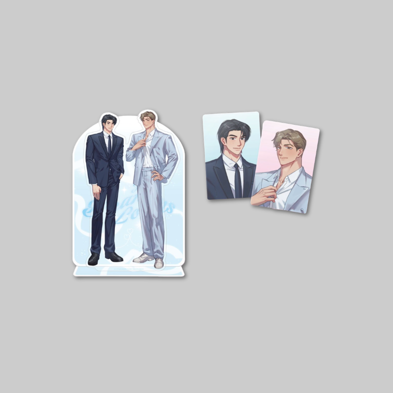 Showcase your favorite characters with the Fantastic Love Line Pop-Up 2-Stage Acrylic Stand.