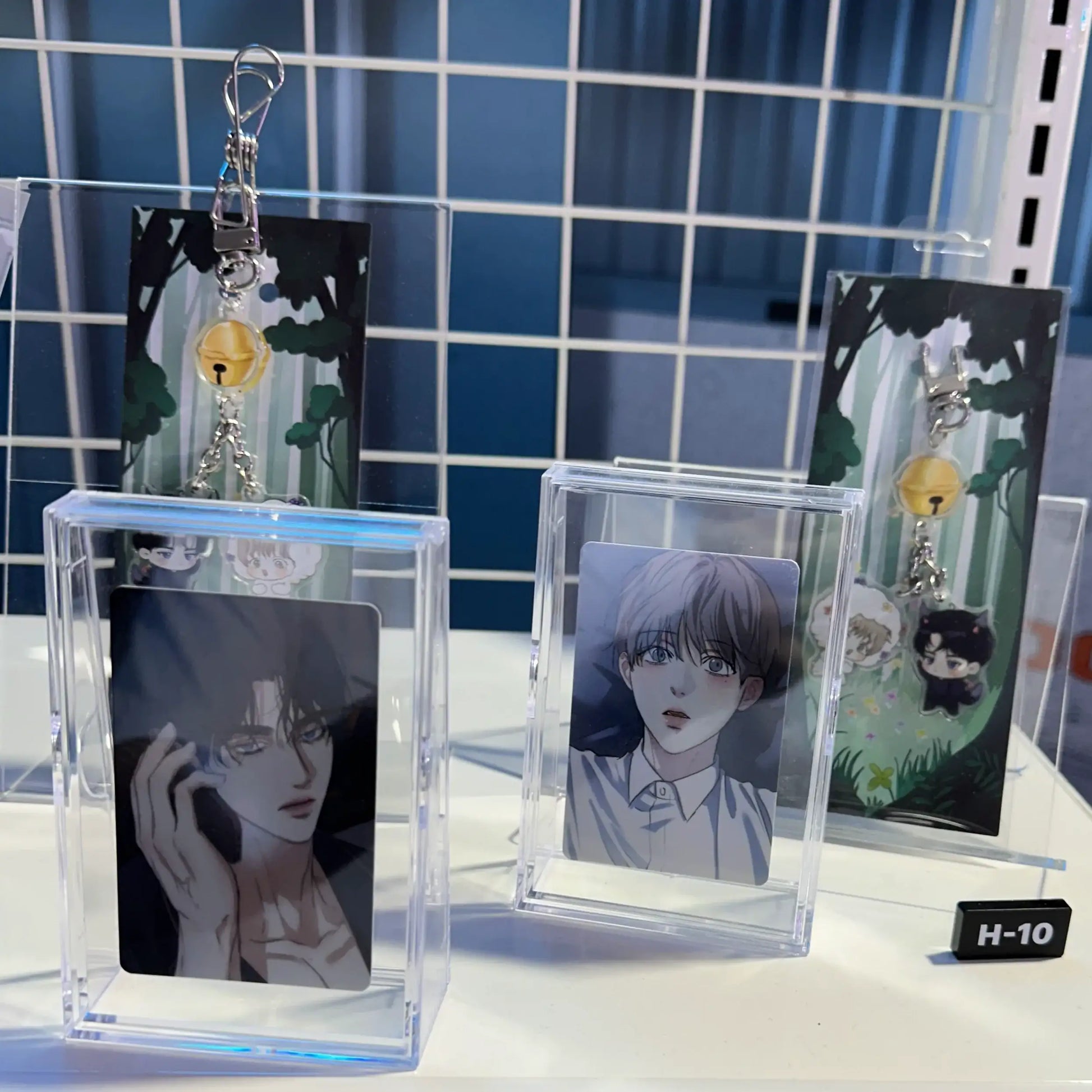 TEAM LEZHIN Pop-up Store - Cry Me A River Keyring - Lezhin - Keyring - Harumio