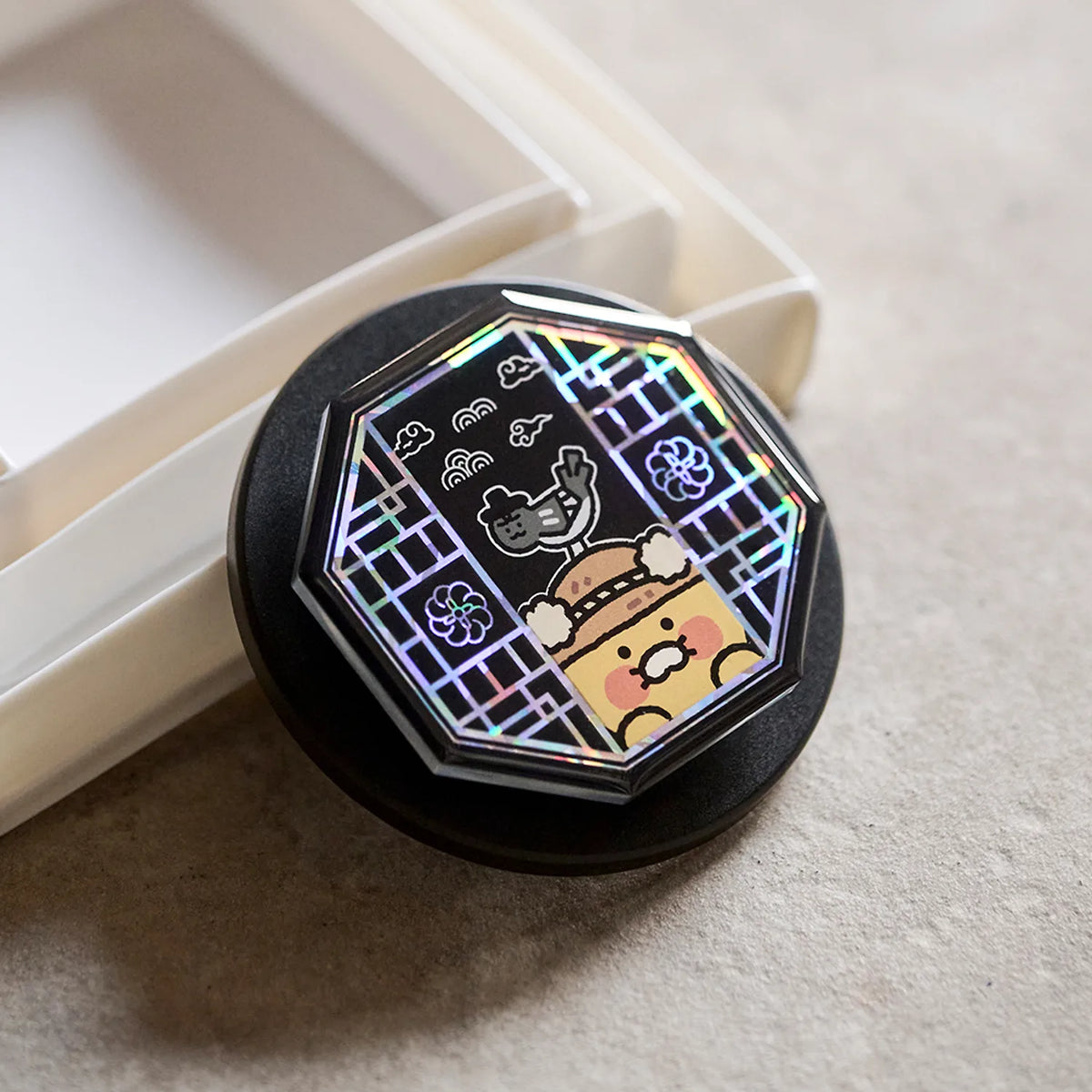 Add a playful and cultural touch to your phone with the Kakao Friends Chunsik Yennal Yenchun MagSafe Smart Talk.