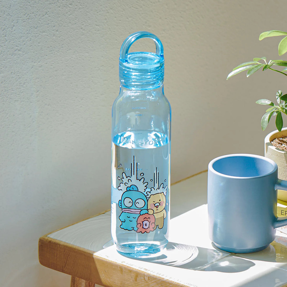 Stay hydrated throughout the day with the Kakao Friends x Hangyodong - Chunsik Transparent Bottle.