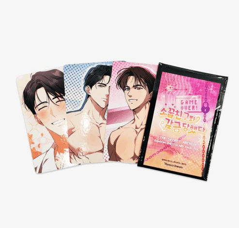 Locked Up With My Childhood Friend - The Secret Photocard Random Pack Vol. 1