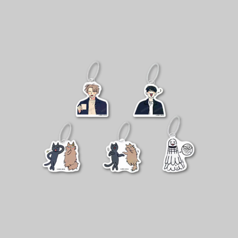 Carry a piece of the Love All Play x Mofun Collaboration Cafe with this random Acrylic Keyring featuring collaboration-inspired artwork.