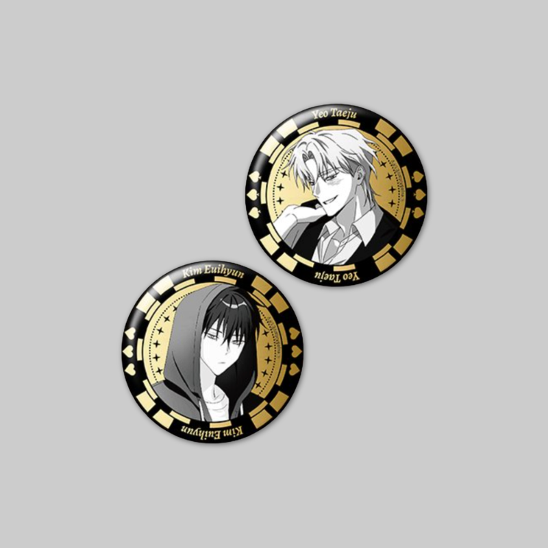 This collectible badge set features exclusive artwork from the collaboration between Low Tide in Twilight Animation and Soyomo.