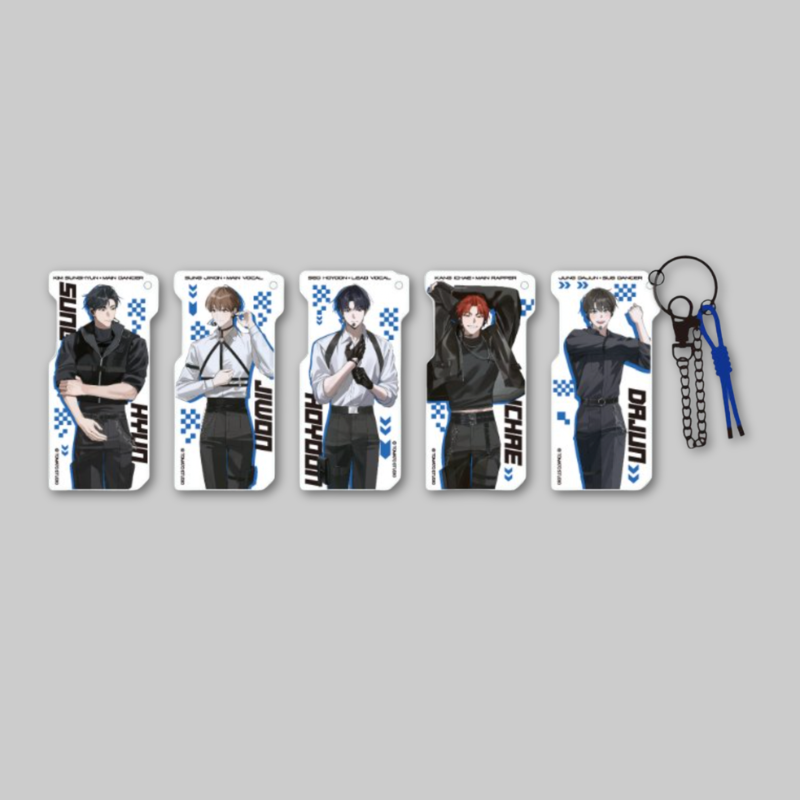 This collectible acrylic keyring features exclusive artwork inspired by the SUMMER POP-UP event.