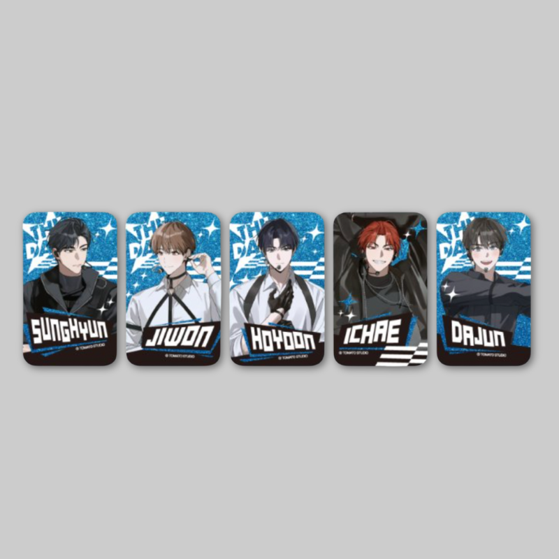 These collectible rectangular can badges feature exclusive artwork inspired by the SUMMER POP-UP event.