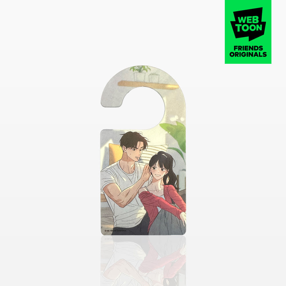 Featuring official artwork of Miyeon, this collectible fragrance tag combines stylish design with a refreshing scent, making it a perfect accessory for your car, closet, workspace, or other personal spaces.