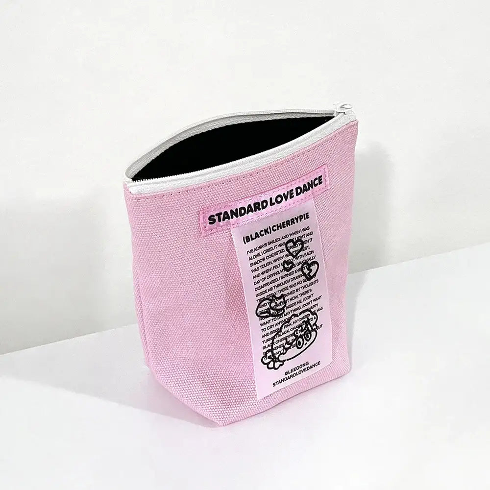Standard Love Dance - LEEGONG Black Cherry Pie Doodle Pouch - Line Friends Square - Keyring - Harumio