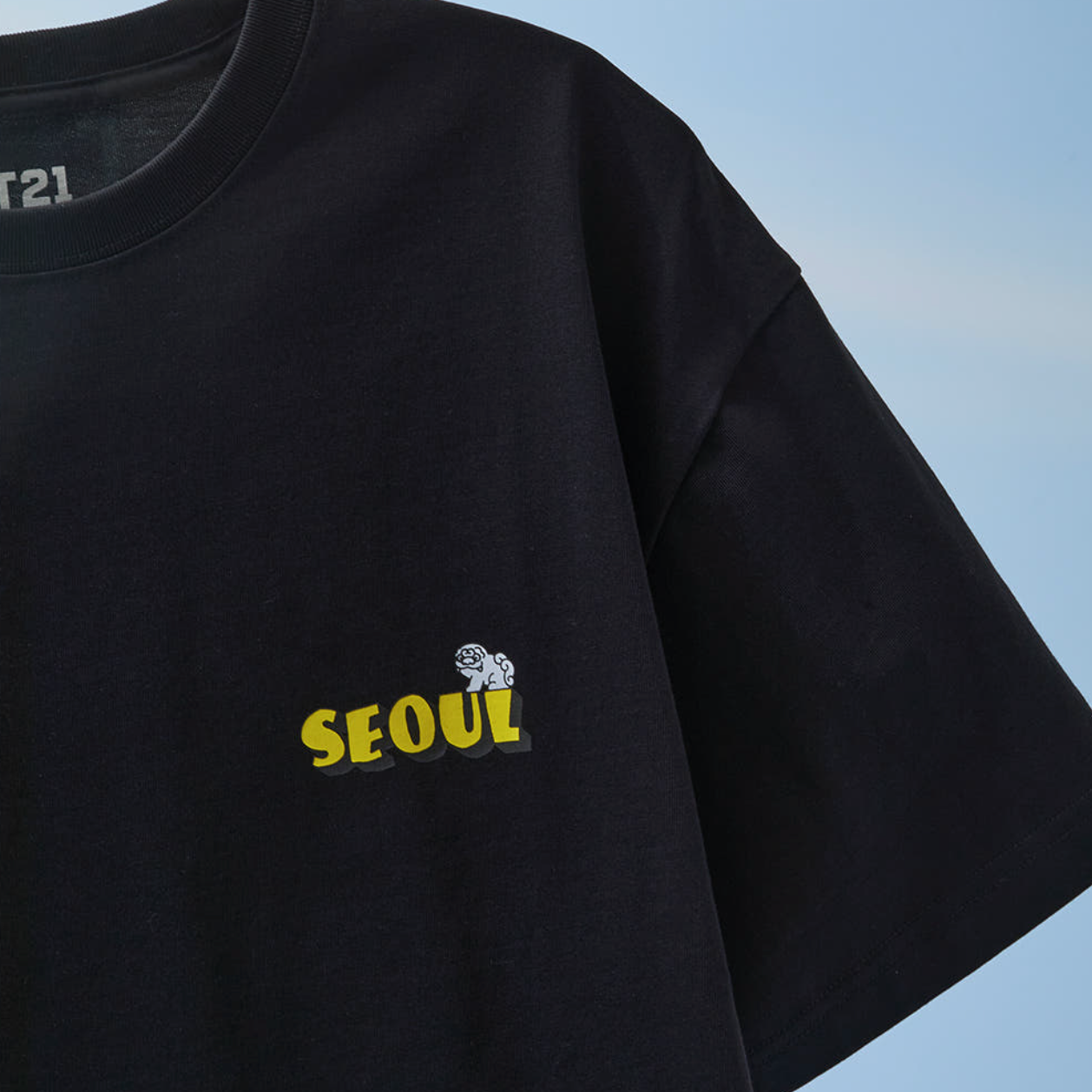 BT21: WORLD VOYAGE - Short Sleeve T-shirt (Black)