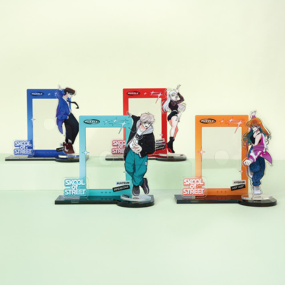 Skool of Street - Spinning Acrylic Photocard Stand