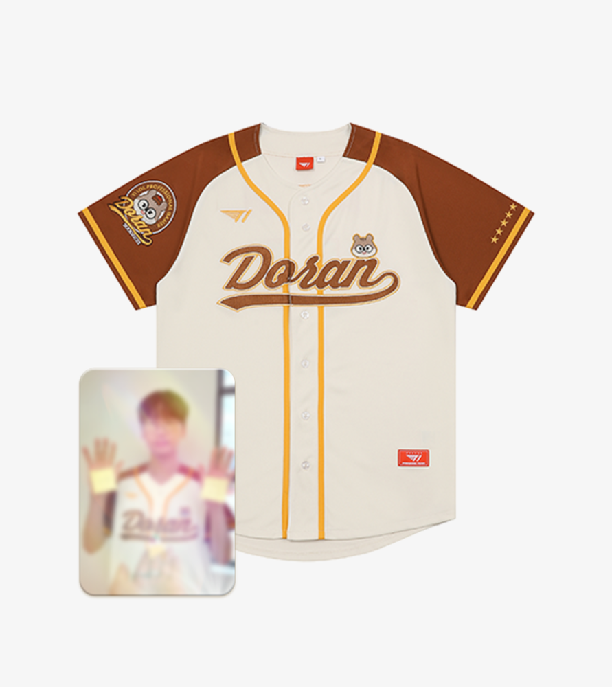 Created to commemorate the 2026 Happy Doran Day celebration, this official jersey showcases exclusive event-inspired graphics dedicated to one of T1's standout players.