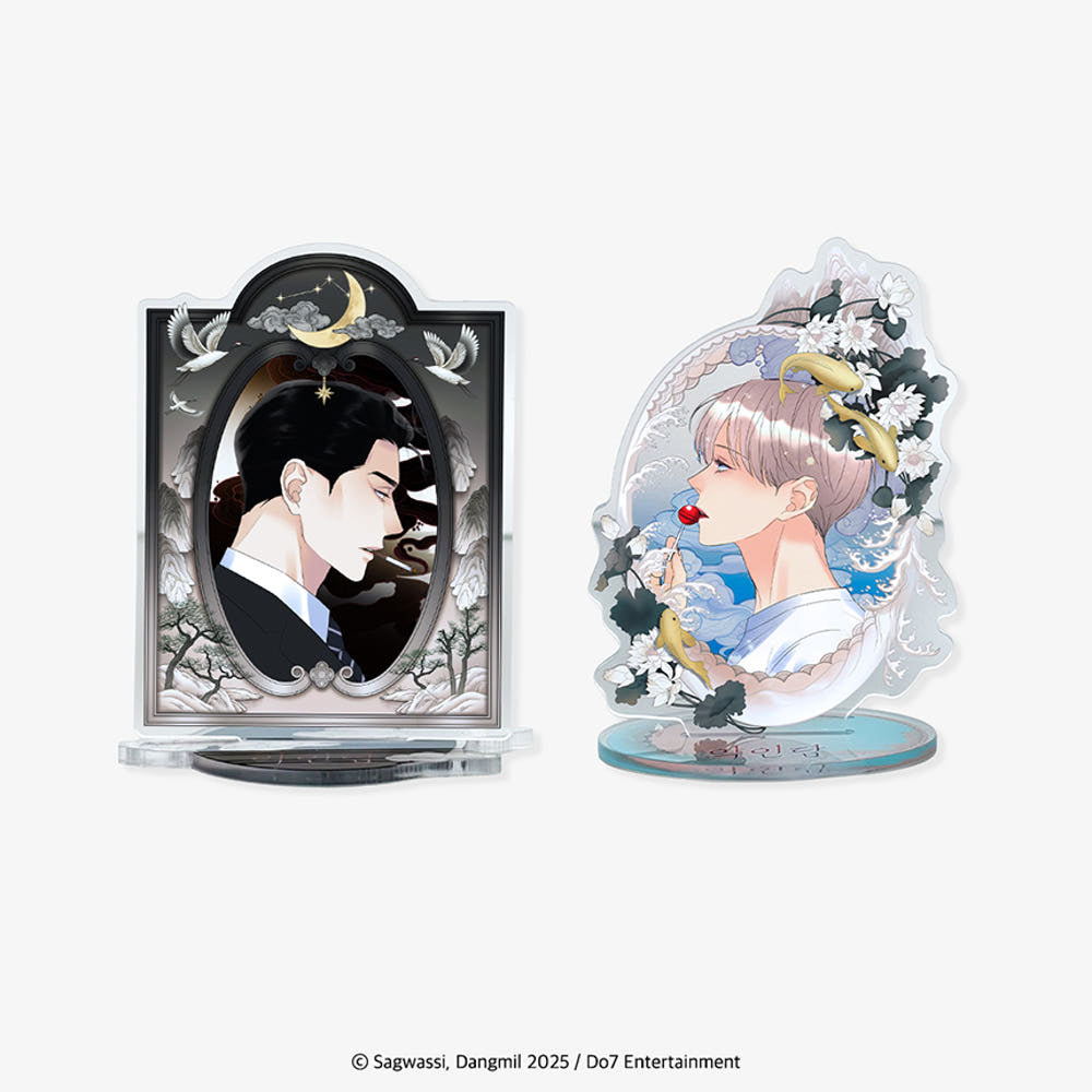 Bring your Tale Of A Villain collection to life with the Acrylic Stand.