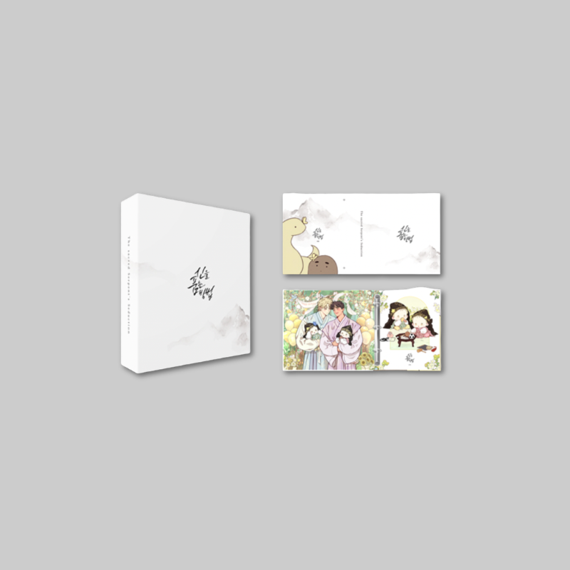 Keep your favorite collectibles organized with the Binder Set from The Sacred Serpent's Seduction x Fantazit collaboration.