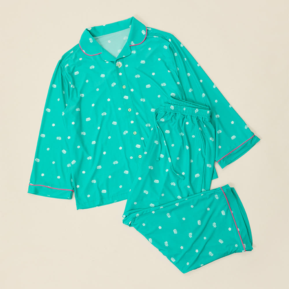 Featuring a soft mint-inspired design, this cozy pajama set brings a fresh and calming vibe to your bedtime routine, a cute aesthetic with everyday comfort indeed!