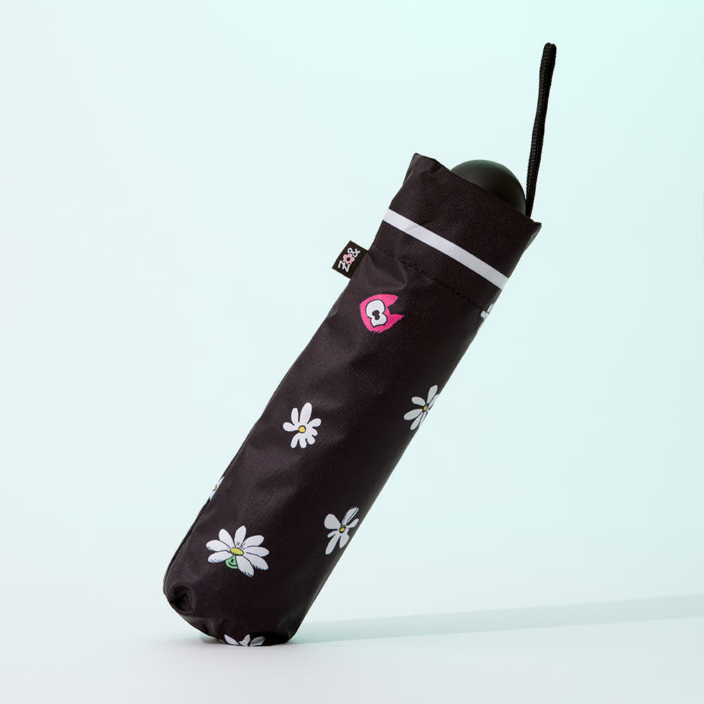Part of the official Signature collection, this stylish umbrella features adorable ZOA artwork, making it both a practical everyday essential and a charming collectible.