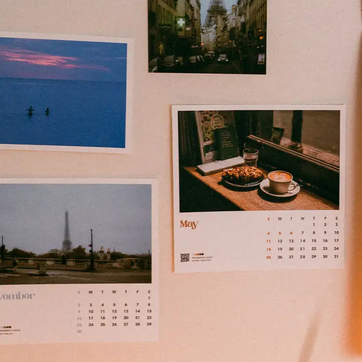 Lee Play - 2025 Desk Calendar - Marpple Shop - Calendar - Harumio