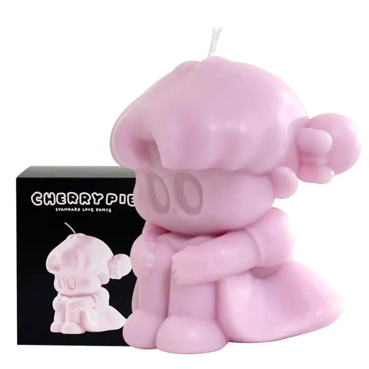 Standard Love Dance - LEEGONG Black Cherry Pie 3D Candle - Line Friends Square - Candle - Harumio