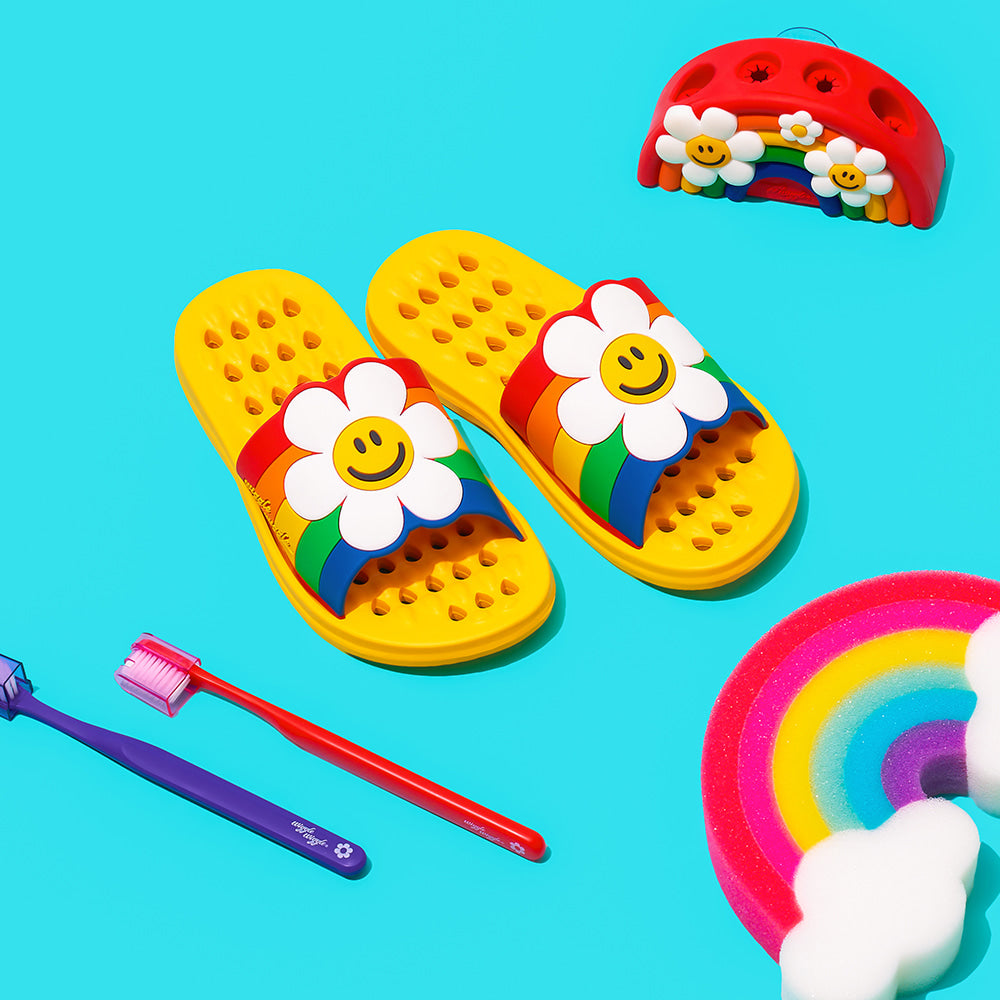 Wiggle Wiggle - Rainbow Smile Kids Bathroom Slippers